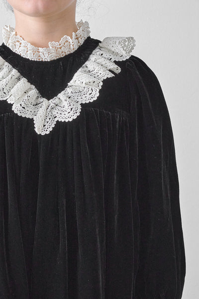 princess polly baby blue dress Black Sleeveless Velvet Dress with Lace Collar Detail – Rodarte