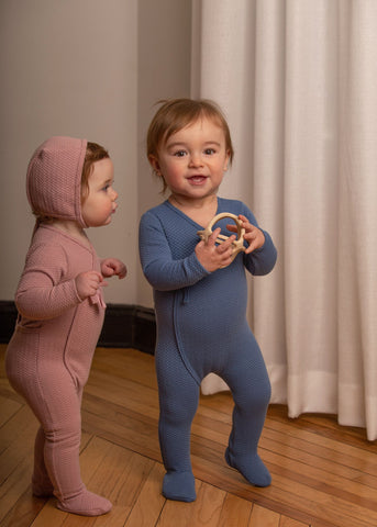 CUDDLE & COO  WRAP SAPPHIRE STRETCHIE