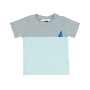 SOFT GALLERY SLATE CONTRAST FIN PRINT TEE